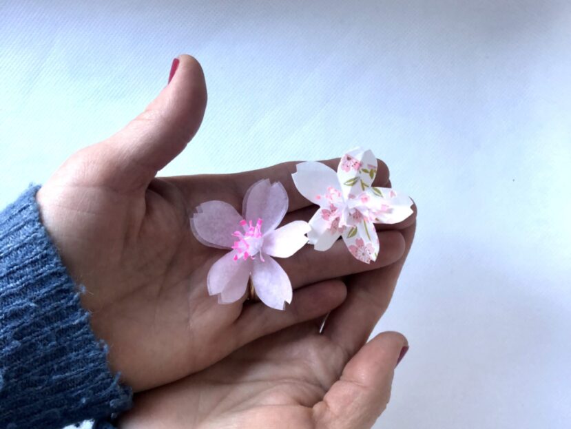 Fleurs de cerisier en origami