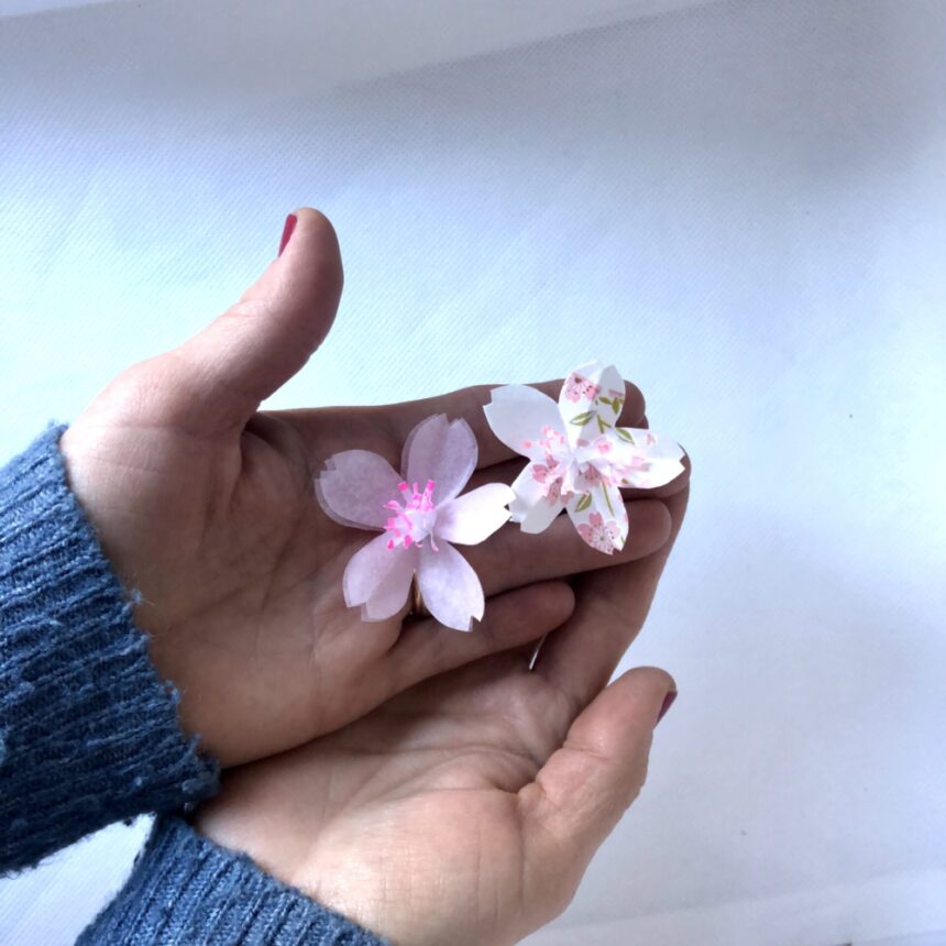 Fleurs de cerisier en origami