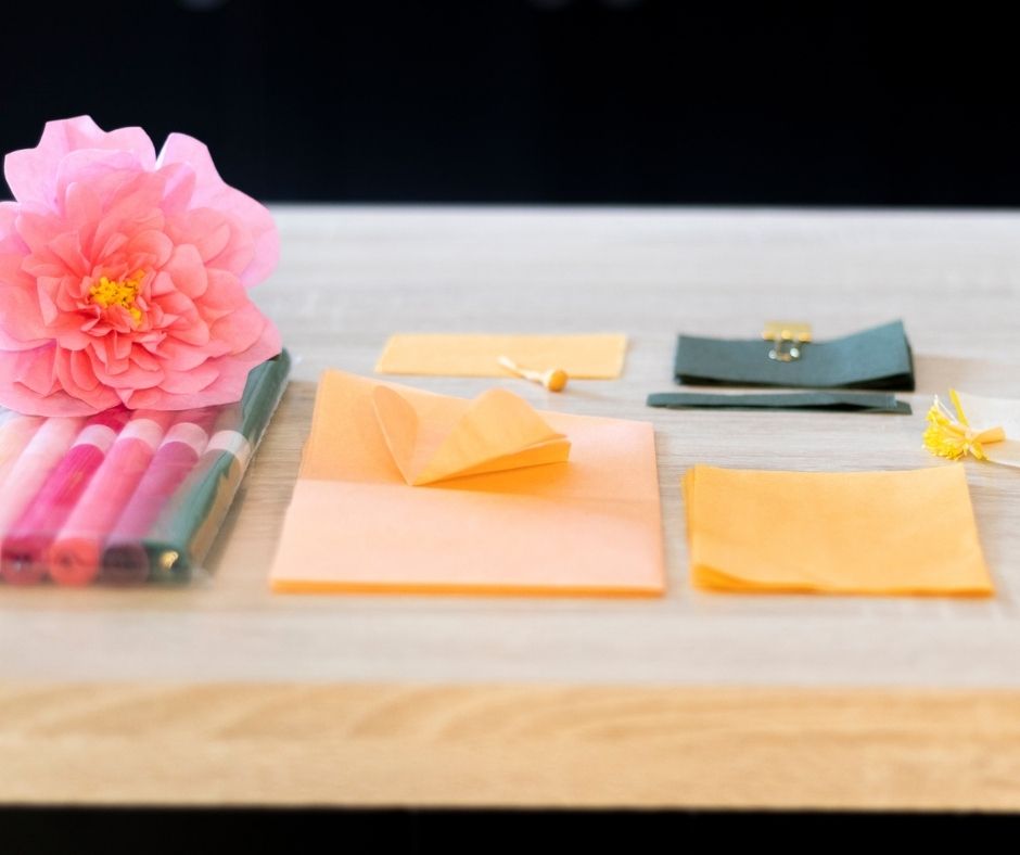 formation fabrication de fleurs en papier